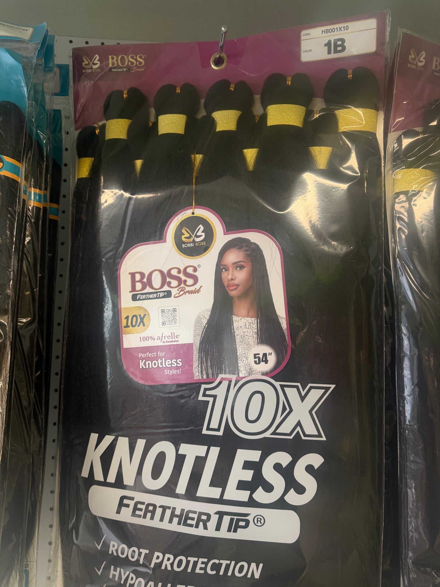 HB001X10 BOSS BRAID PF 54” 10X #1B